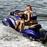 jet-ski-1053037