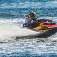 jet-ski-2375044