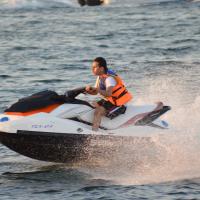 jet-ski-4006076