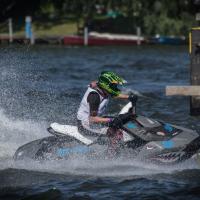 jet-ski-4036985